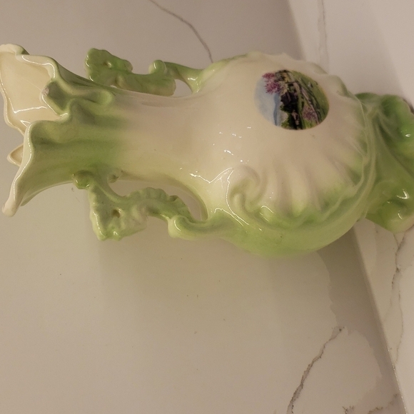 𝅺VINTAGE Ceramic Porcelain Flat Vase ornate handles and top farm picture centre - Picture 9 of 11